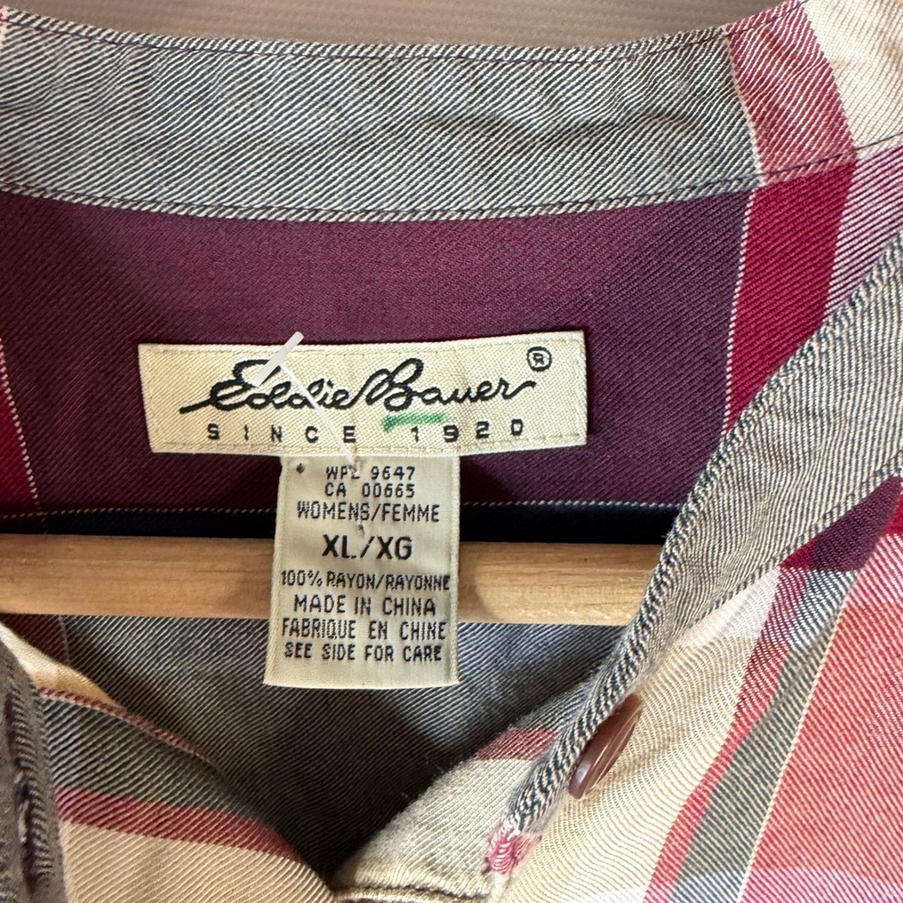 Eddie Bauer Plaid Shirt Women XL Burgundy Tan Band Collar Rayon Long Sleeve - Picture 2 of 7